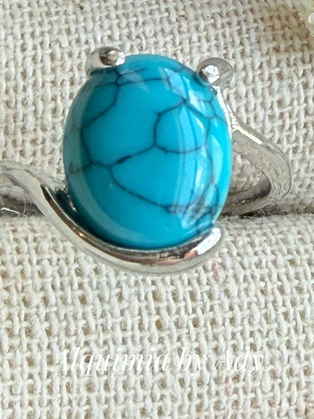Gift idea 💡 Bright Turquoise Cabochon Silver Ring